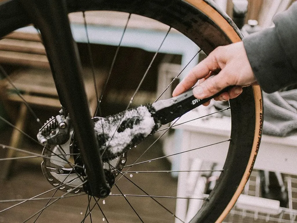 Dynamic Wheel and Component Brush