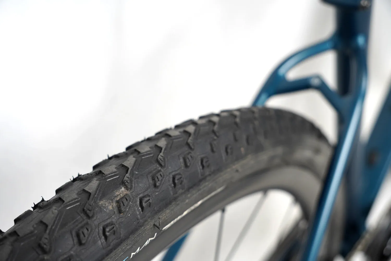 Ex Demo - Polygon Bend R9X - Gravel Bike L2