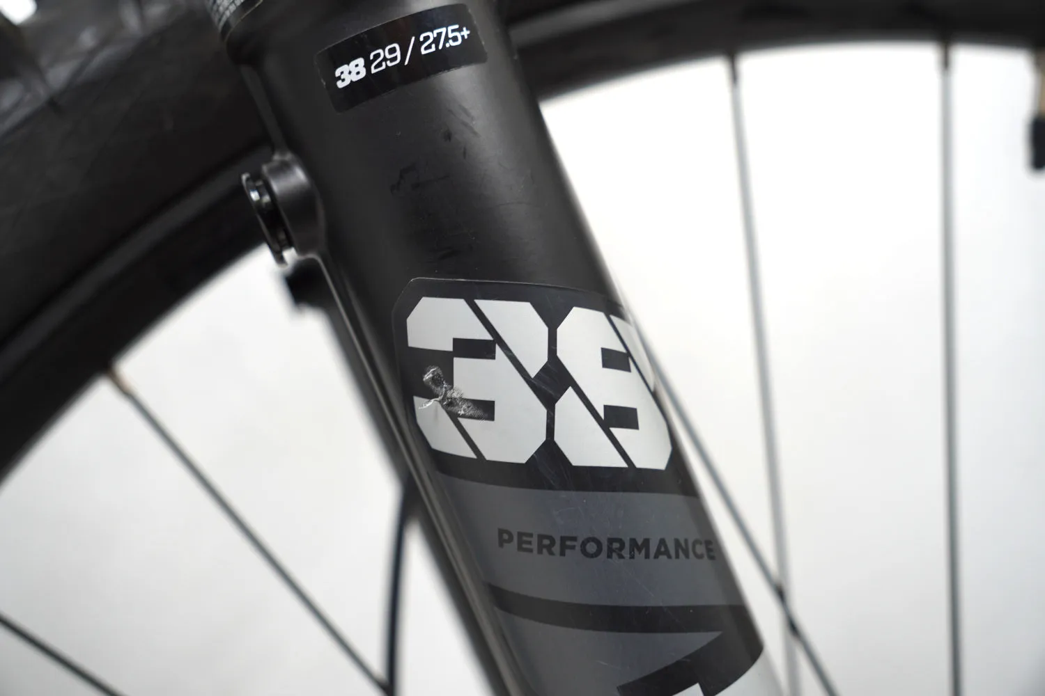 Ex Demo - Polygon Collosus N9 - Mountain Bike L5