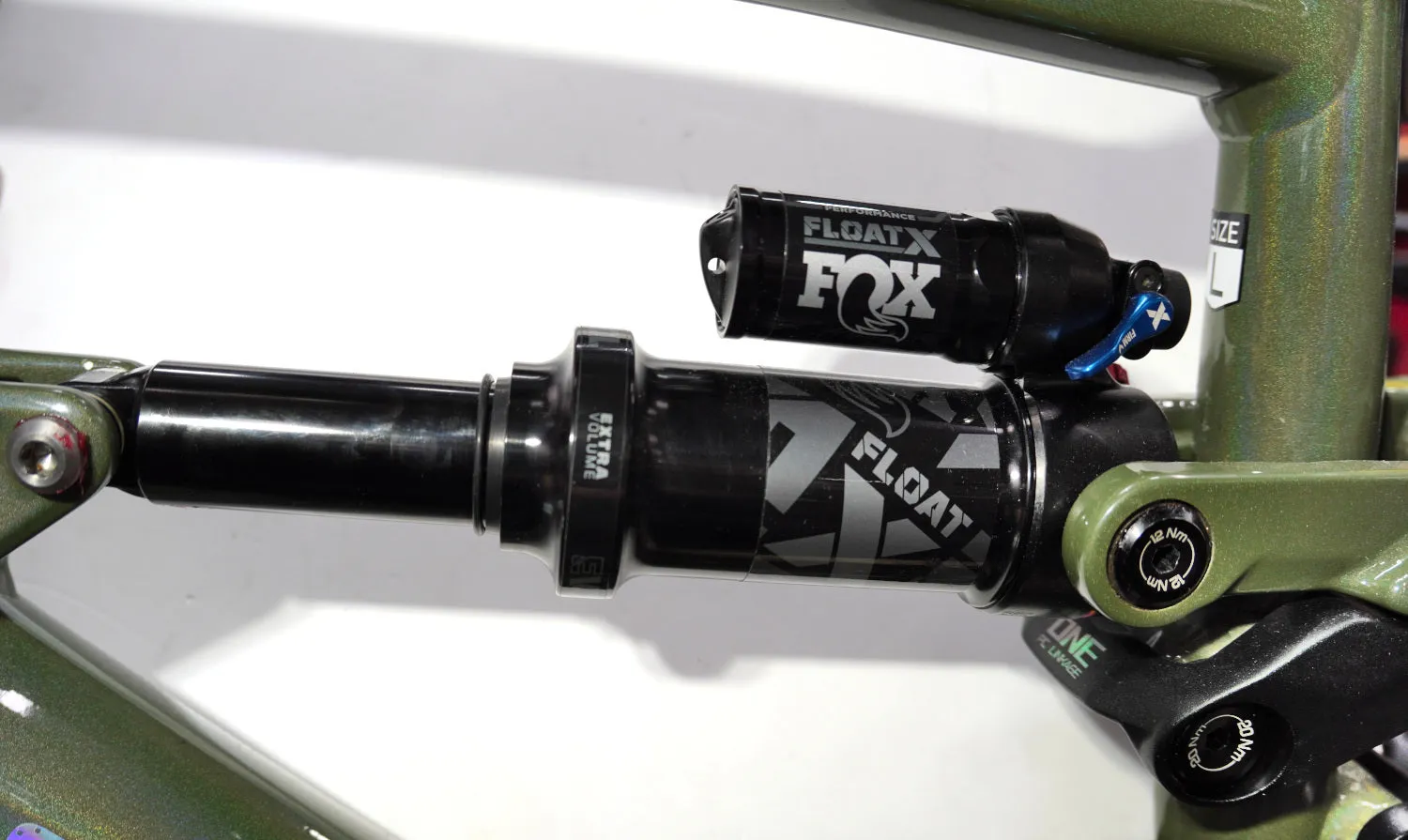 Ex Demo - Polygon Collosus N9 - Mountain Bike L5