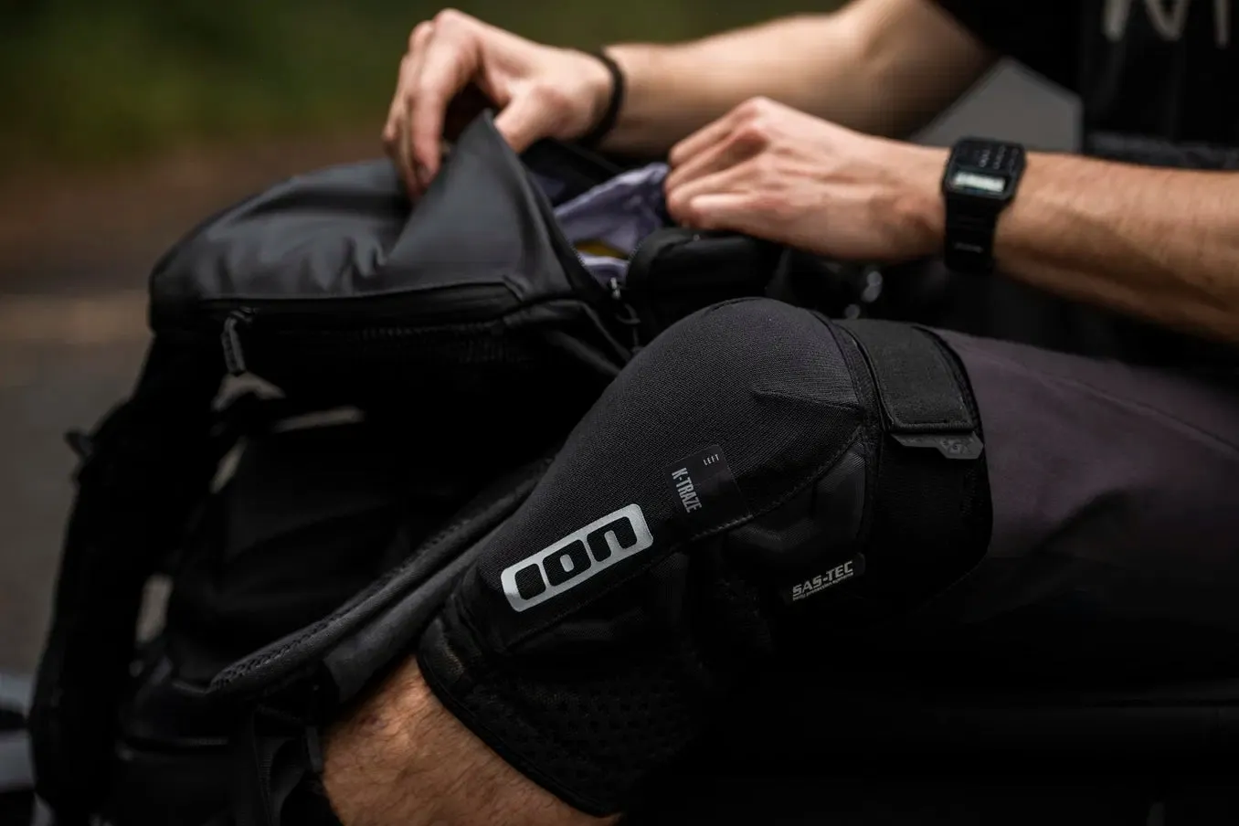 ION K-Traze Knee Pads