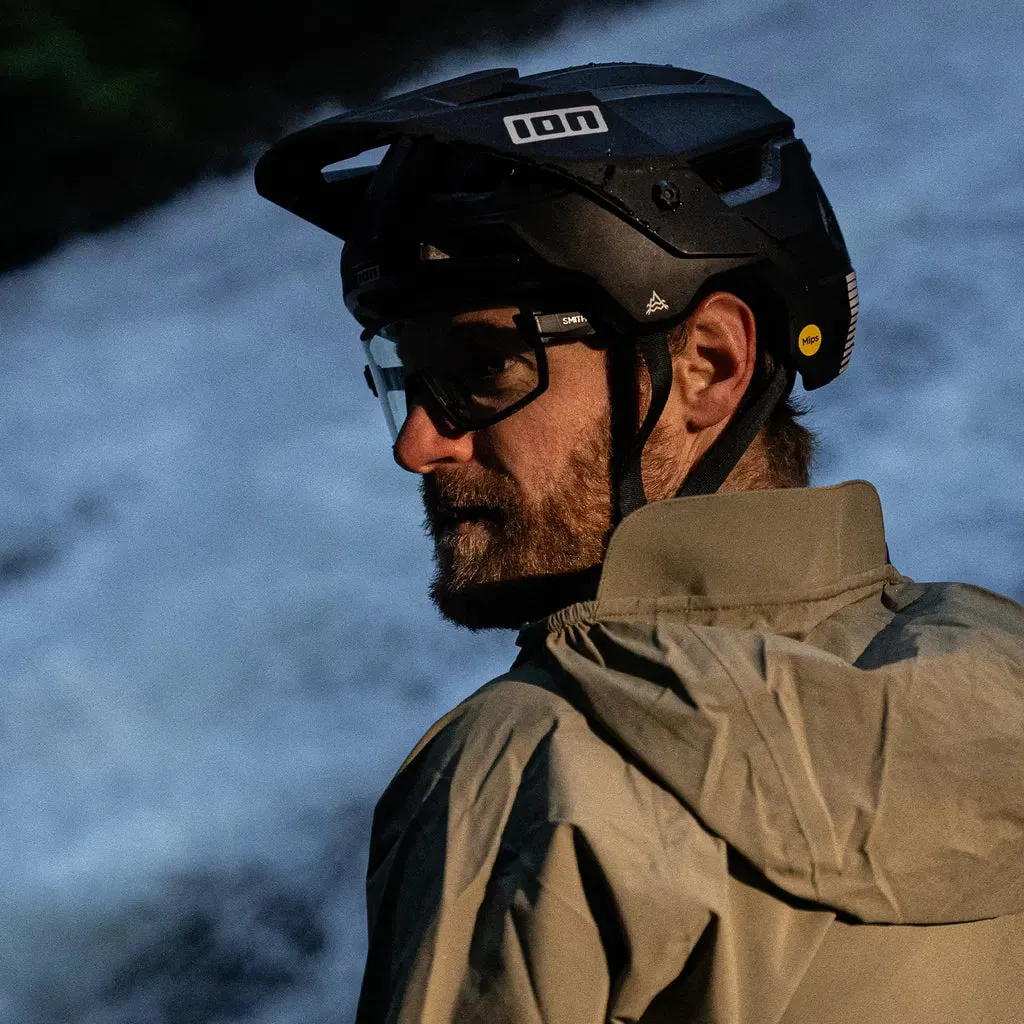 ION Traze Amp MIPS Helmet