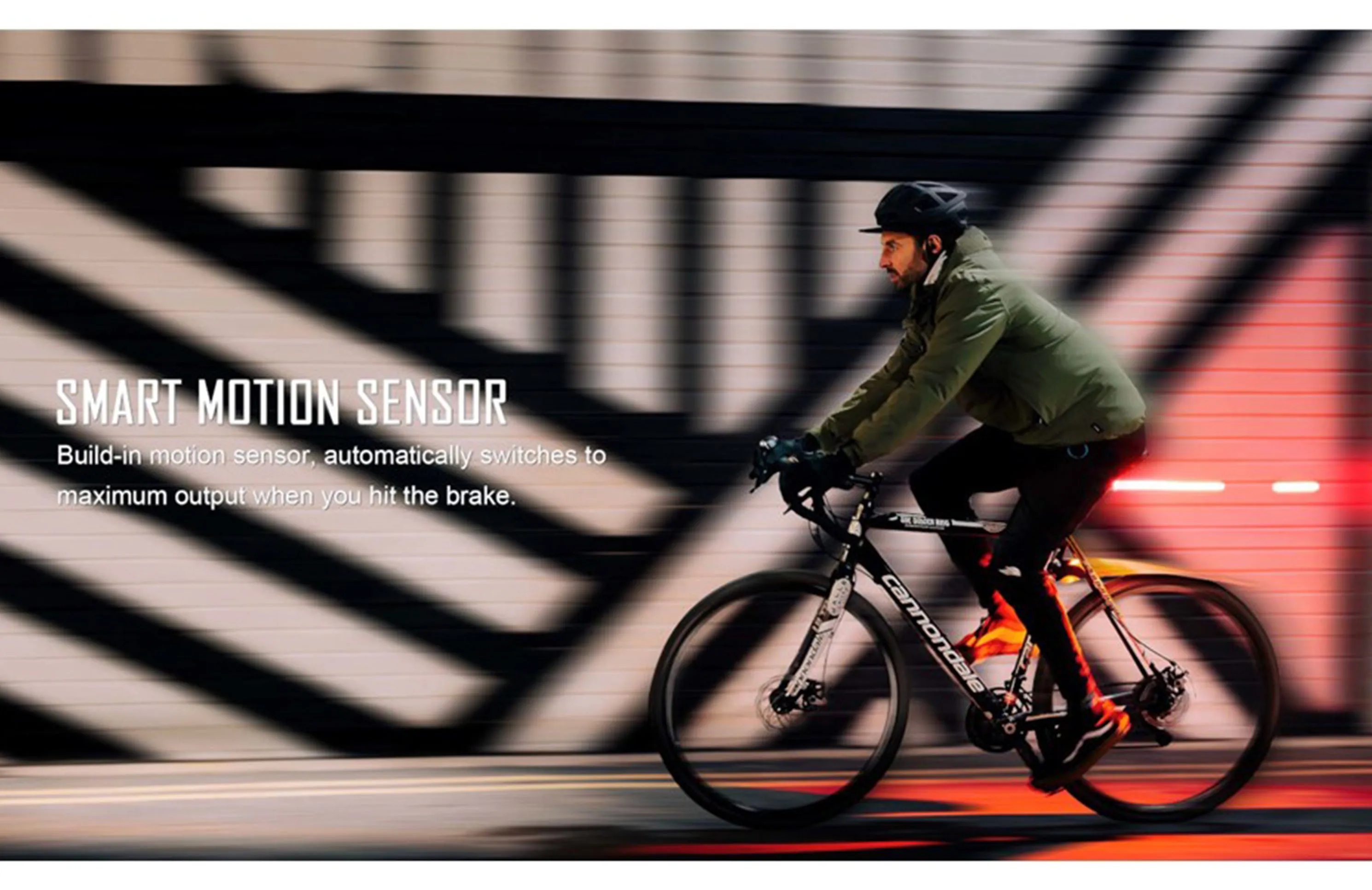 MAGICSHINE SeeMee 200 V3 - Brake & Ambient Rear Light