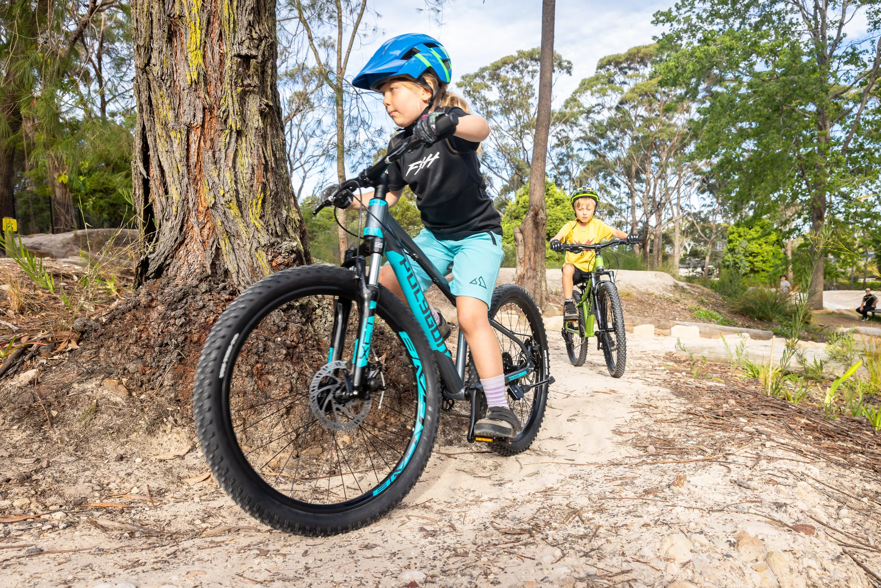 Polygon Premier 24 XC Disc - Kids Mountain Bike