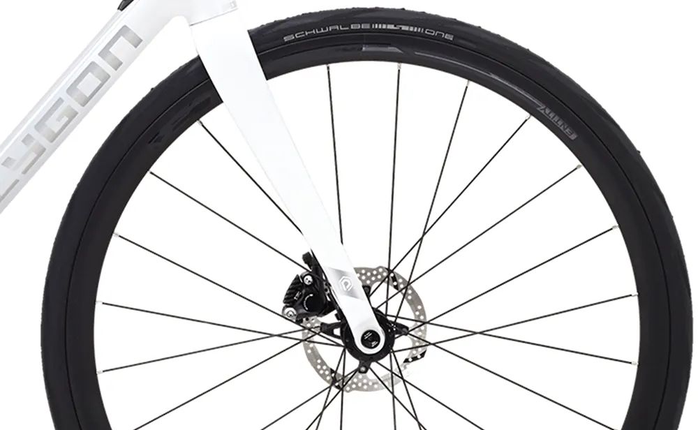 Polygon Strattos S5 Disc - 105 Alloy Road Bike