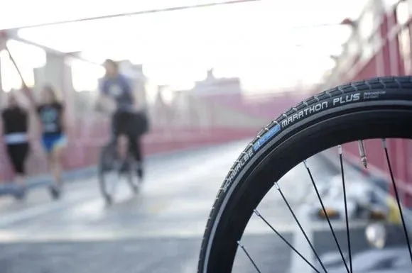Schwalbe Marathon Plus - Urban Tyre
