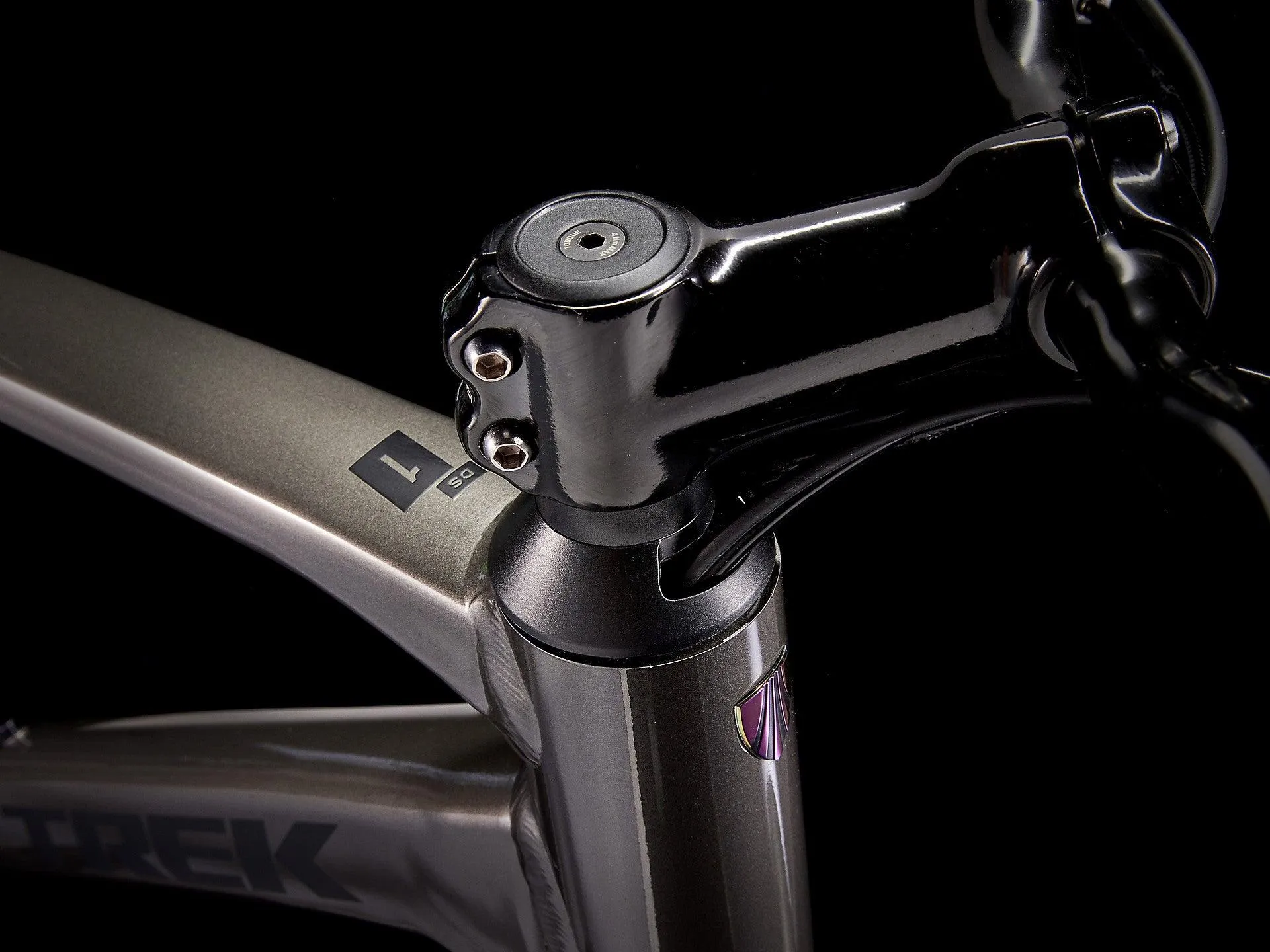 Trek Dual Sport 1 Gen 5 (Mercury)
